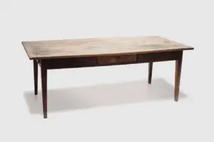 Laurel Table